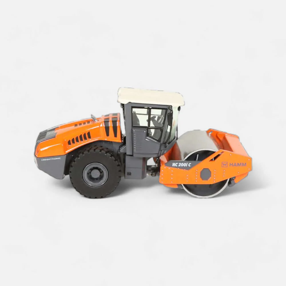 NZG Hamm HC200i Compactor with Smooth Drum