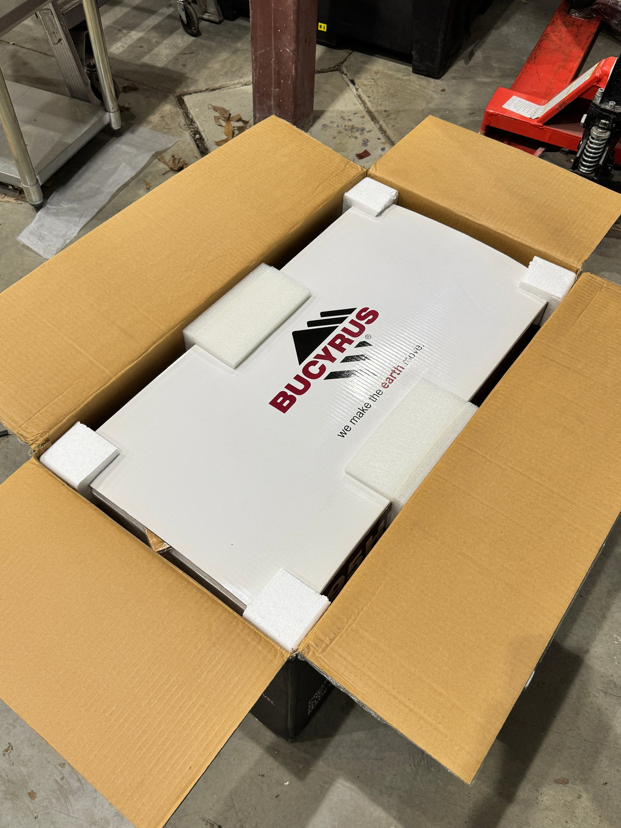 MD-177 TWH Bucyrus 495HF Mining Shovel NIB