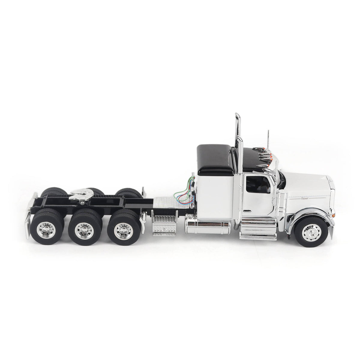 1/50 Scale Diecast Masters Peterbilt 589 Tri-Axle Tractor w/ 58" Sleeper - White