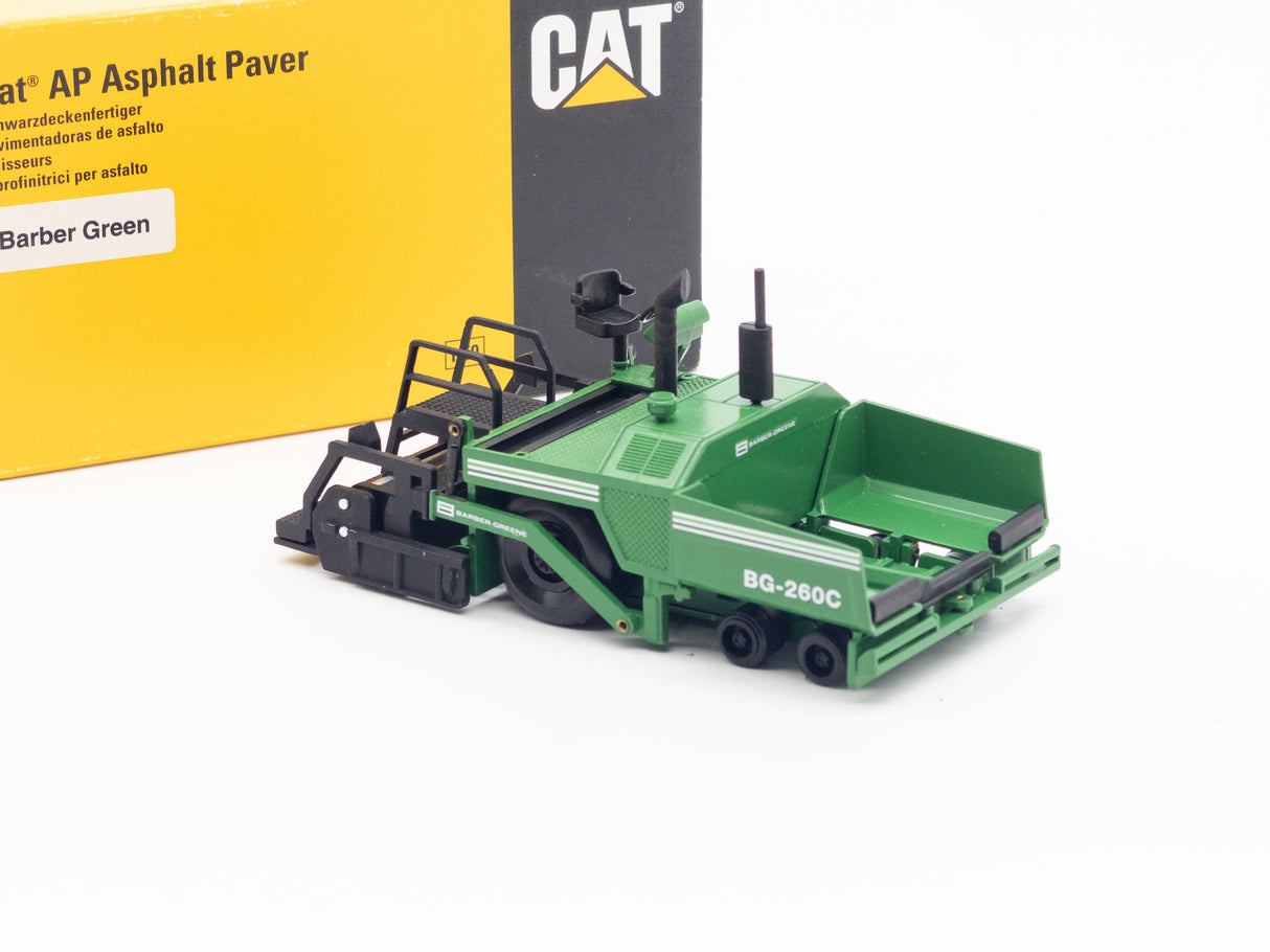 013 - NZG Barber Greene BG-260C Paver