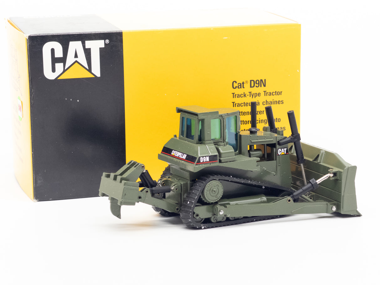 019 - NZG Cat D9R Dozer - Green