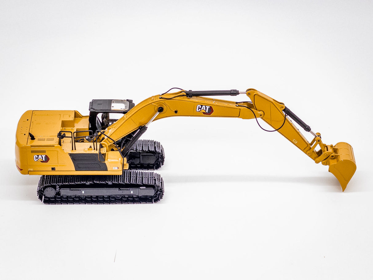 Titan Diecast Custom | 1/50 Scale Cat 336 with 4 Attachments