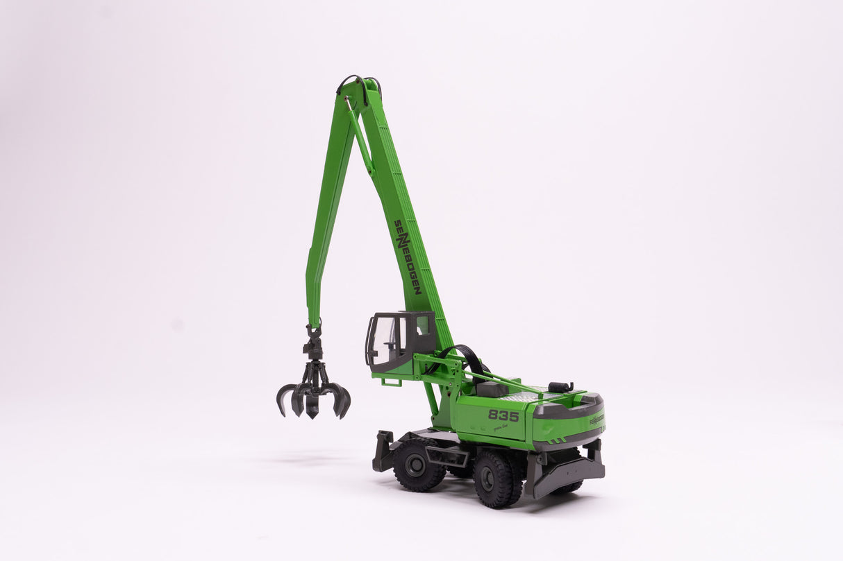 MD-113 Conrad Sennebogen 835M Material Handler