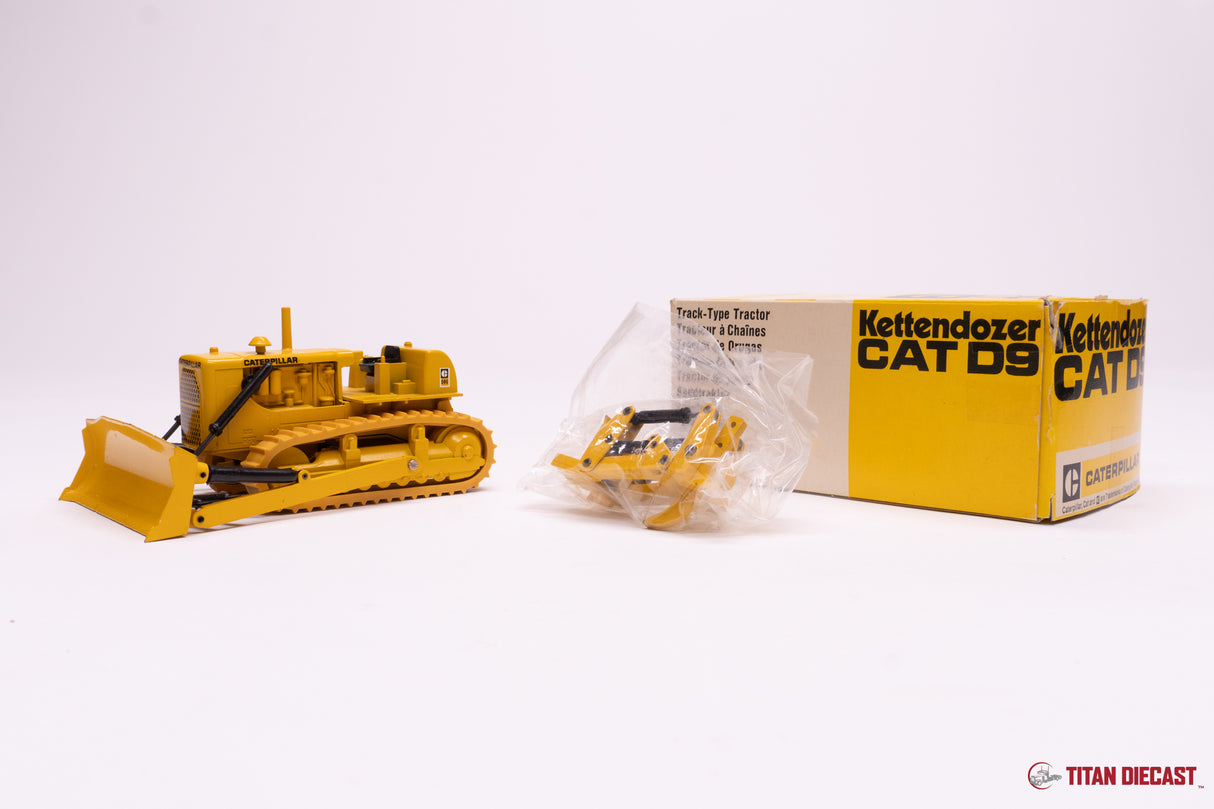 MO-25 Conrad Cat D9G - Old Yellow