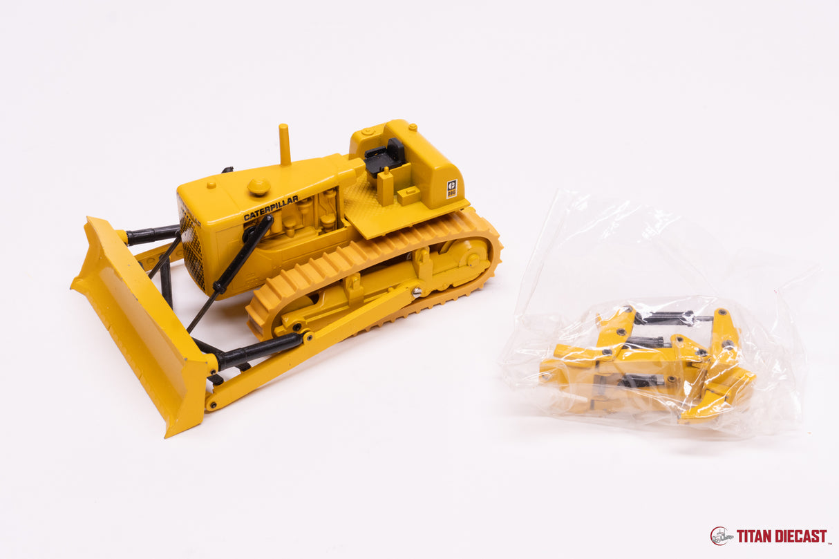 MO-25 Conrad Cat D9G - Old Yellow