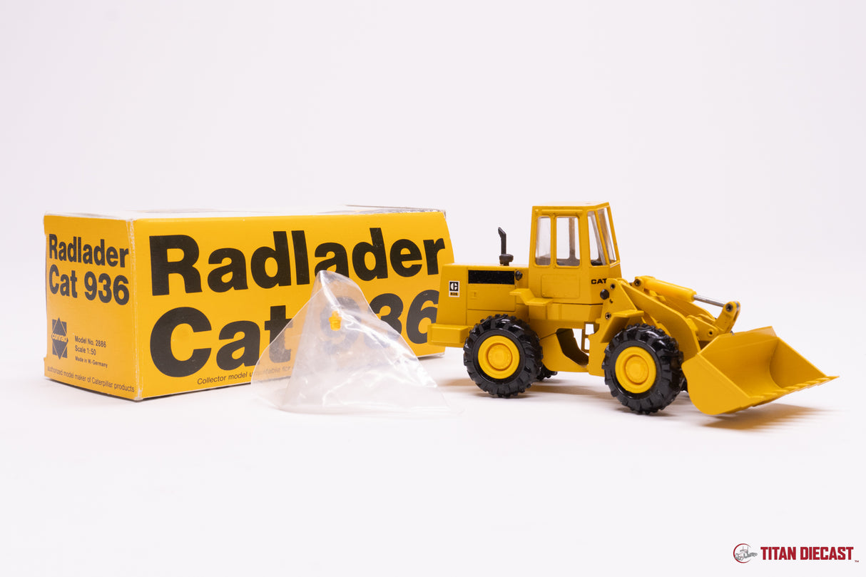 MO-102 COnrad Cat 936 Loader