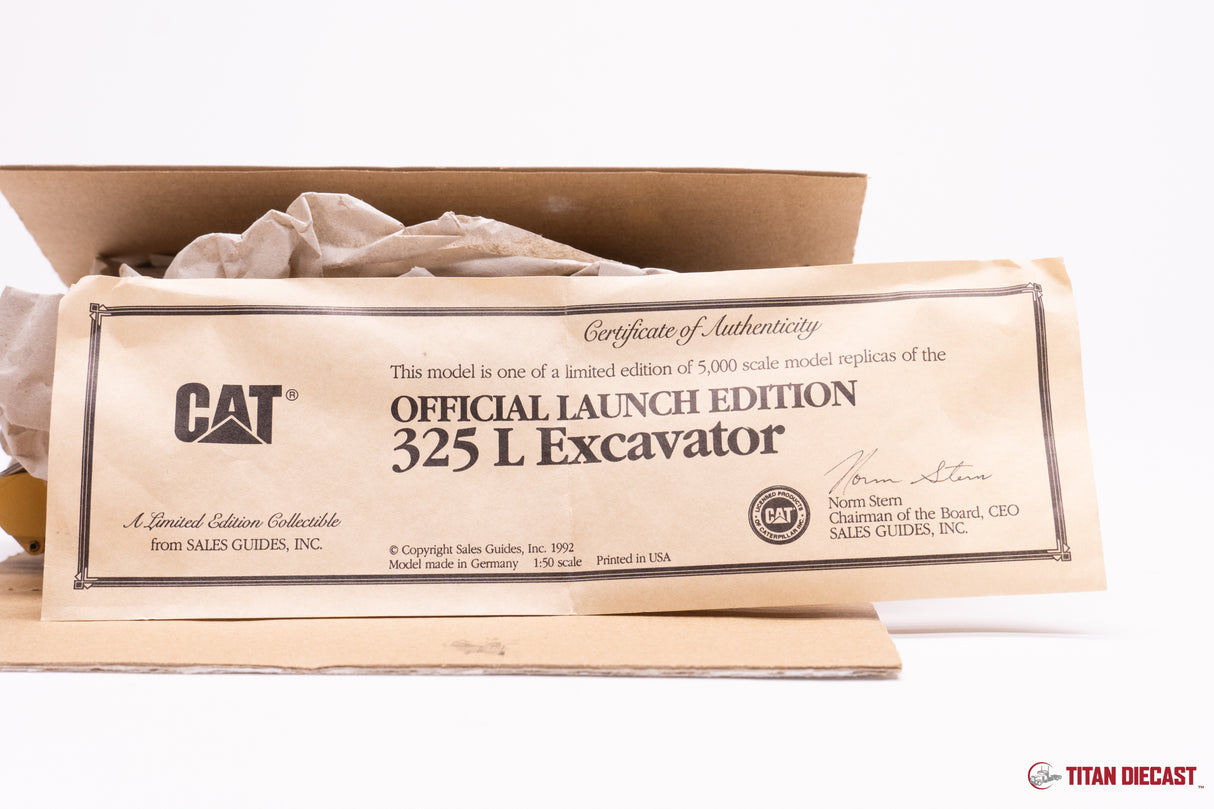 MO-29 NZG Cat 325L Excavator