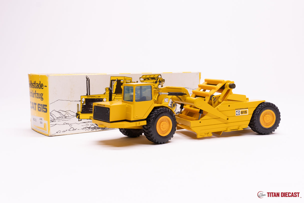 MO-33 NZG Cat 615 Elevating Scraper