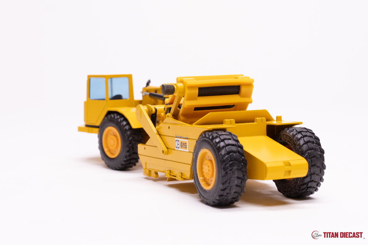 MO-33 NZG Cat 615 Elevating Scraper