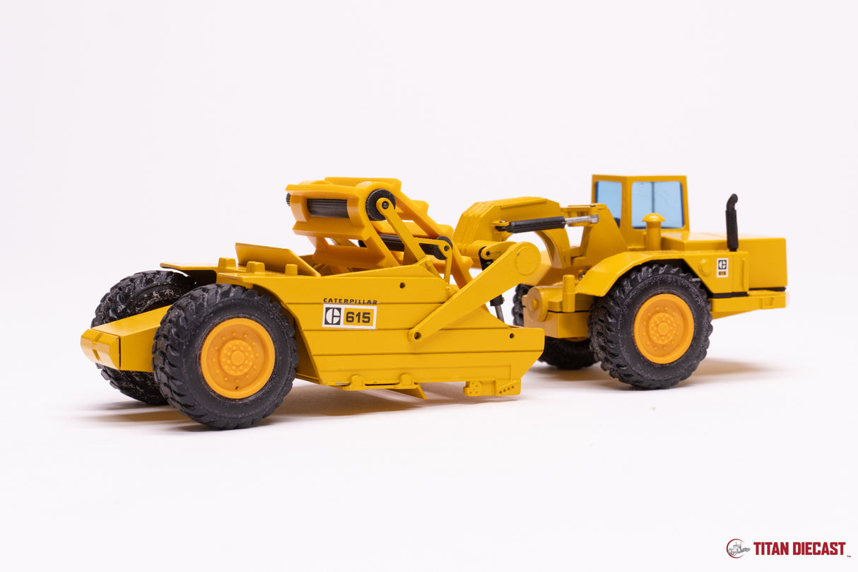 MO-33 NZG Cat 615 Elevating Scraper