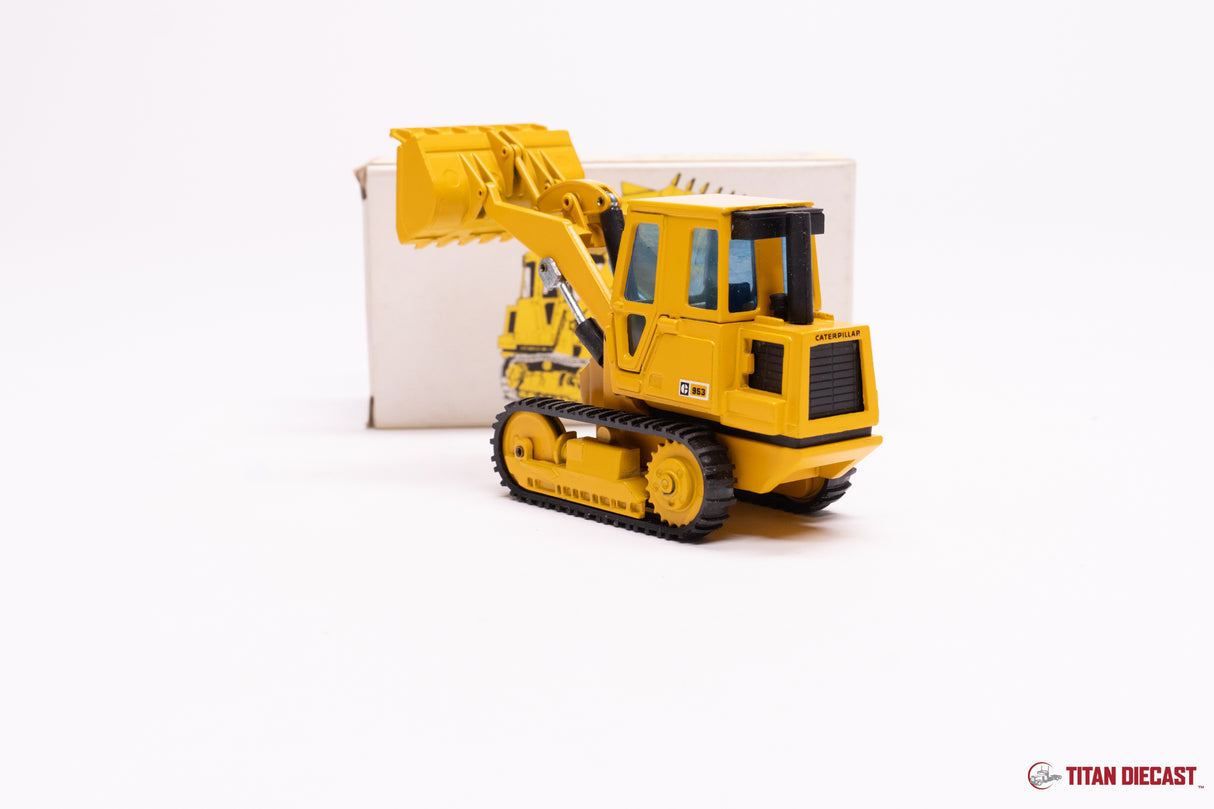 MO-36 NZG Cat 953 Track Loader