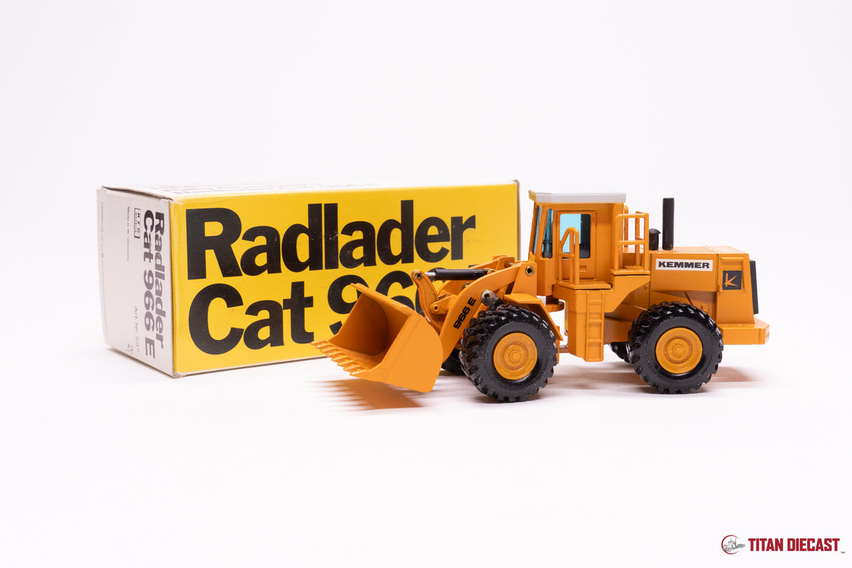 MO-39 NZG Cat 966E Loader - Kemmer