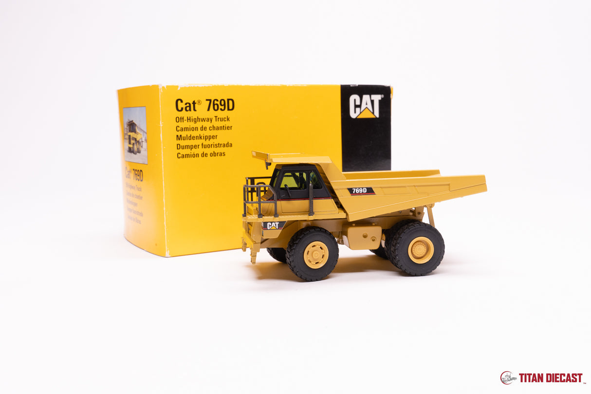 MO-48 NZG Cat 769D Dump Truck