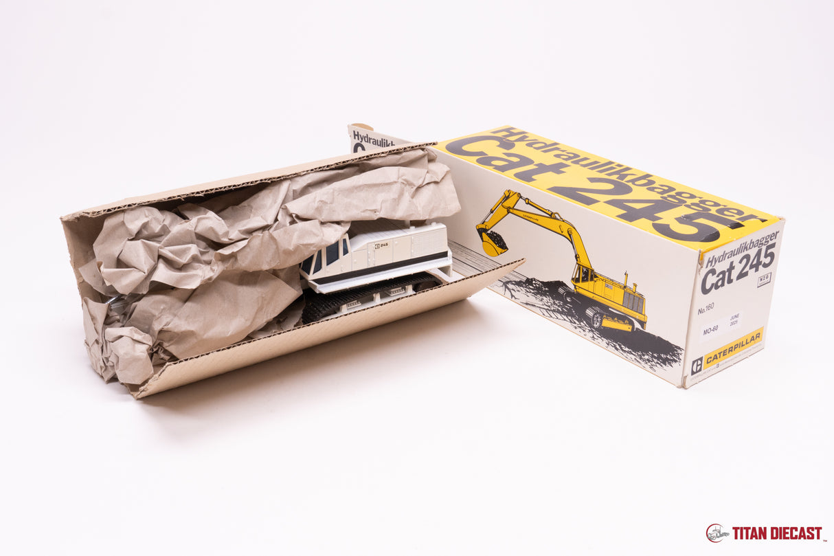 MO-60 NZG Cat 245 Excavator - White