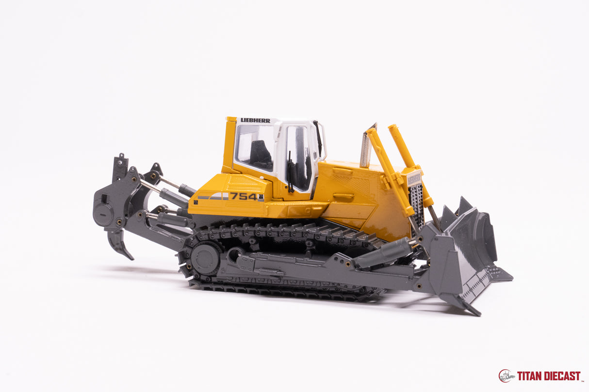 MO-66 Conrad Liebherr PR754 Dozer