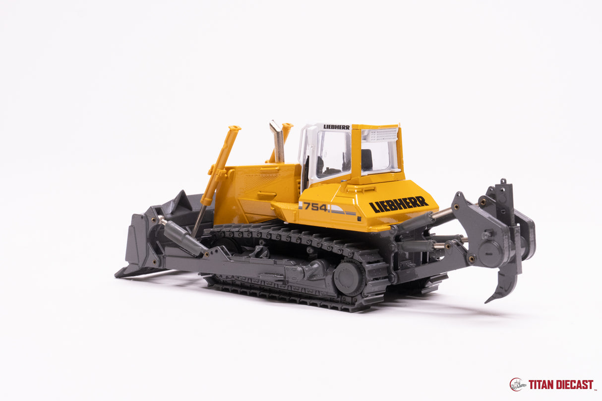 MO-66 Conrad Liebherr PR754 Dozer