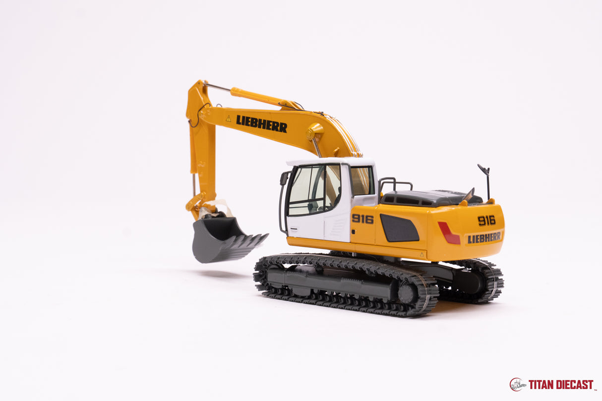 MO-75 NZG Liebherr R916 Excavator