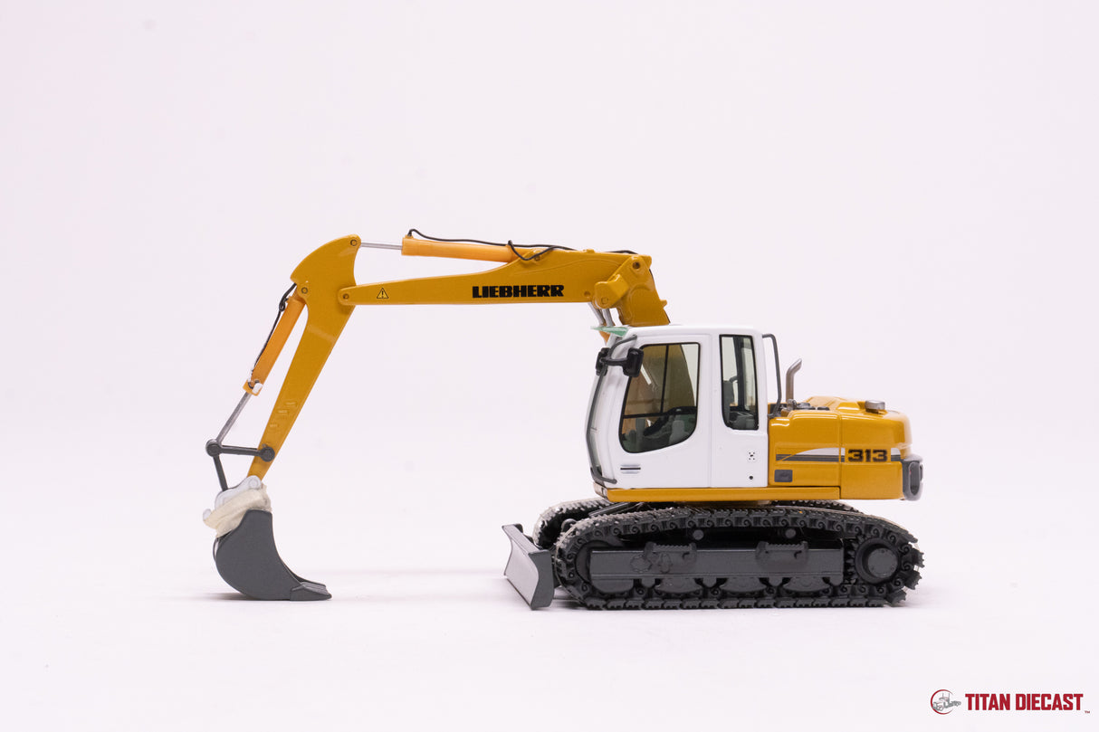 MO-81 NZG Liebherr R313 Excavator