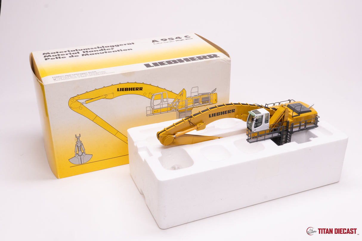 MO-84 NZG Liebherr A954C Material Handler