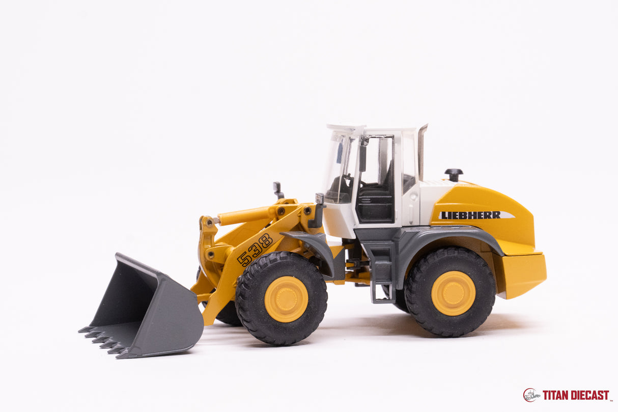 MO-92 Conrad Liebherr L538 Loader