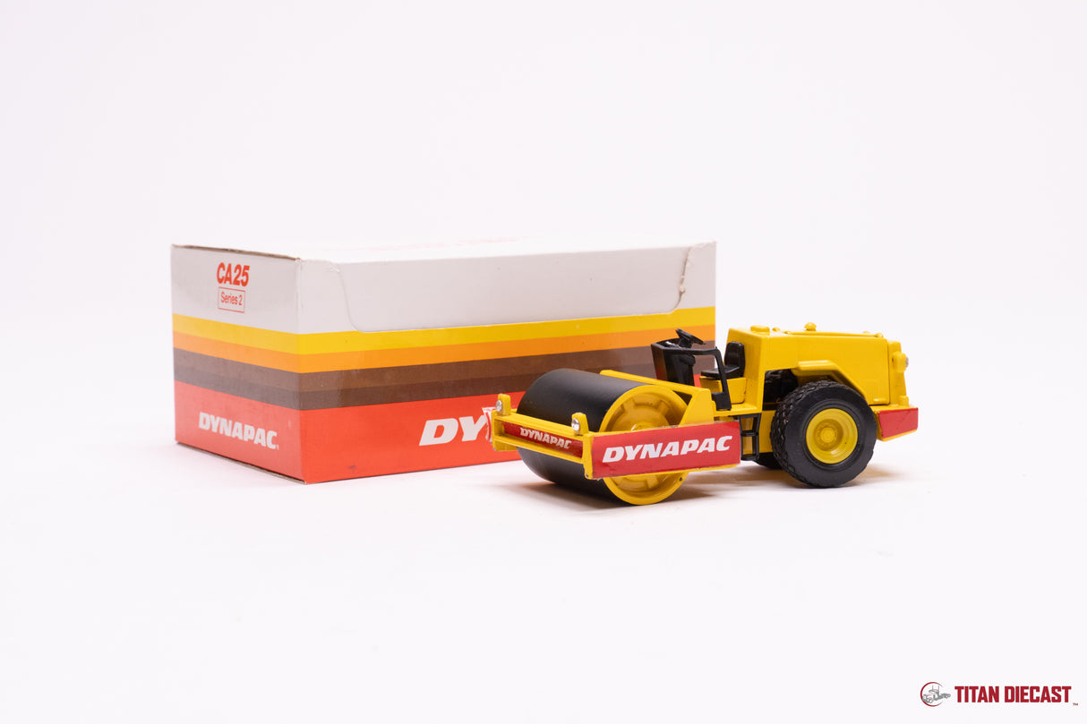 MD-104 Dynapac CA25 Series 2 w/ Smooth Drum