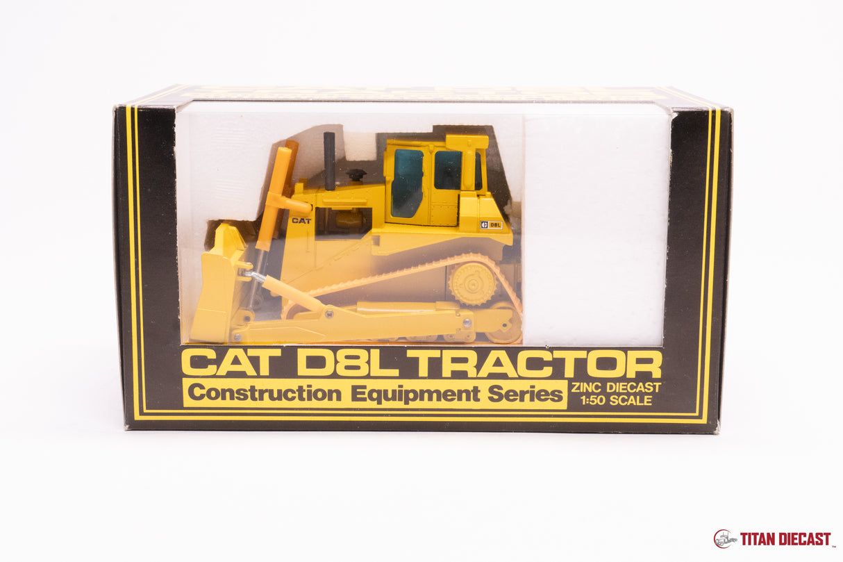 MD-133 NZG Cat D8L Dozer
