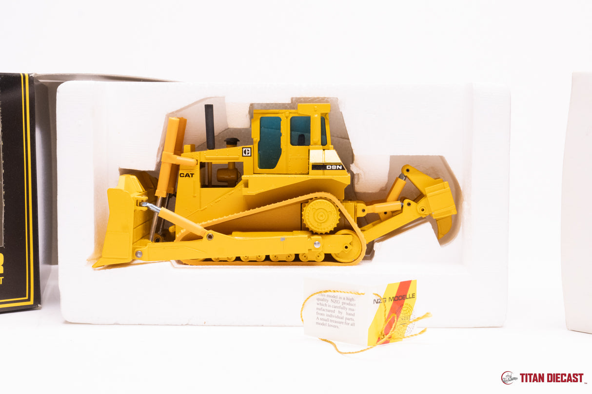 MD-140 NZG Cat D8N Dozer