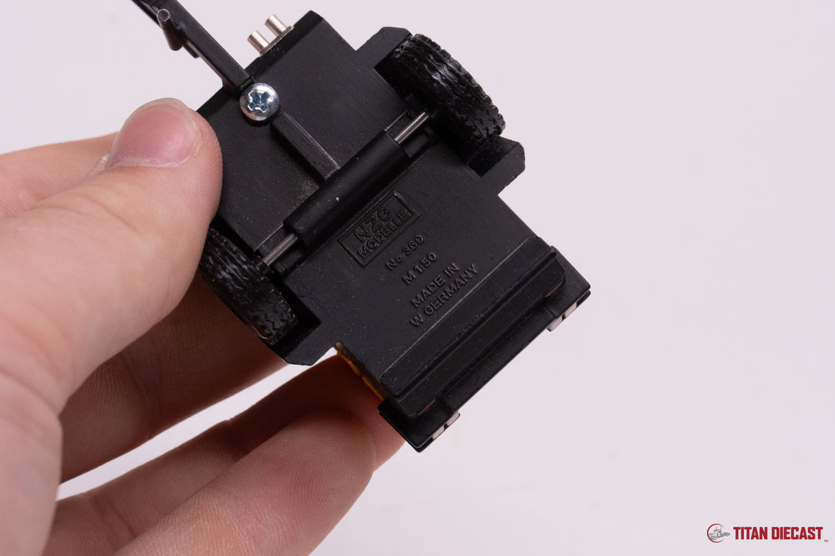 MD-169 NZG Ingersoll Compressor *1/50*