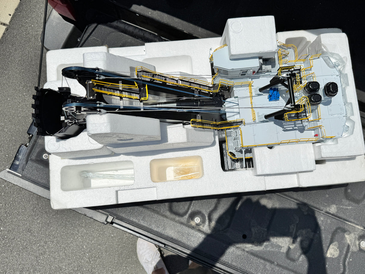 MD-178 TWH Bucyrus 495HF Mining Shovel OPEN BOX