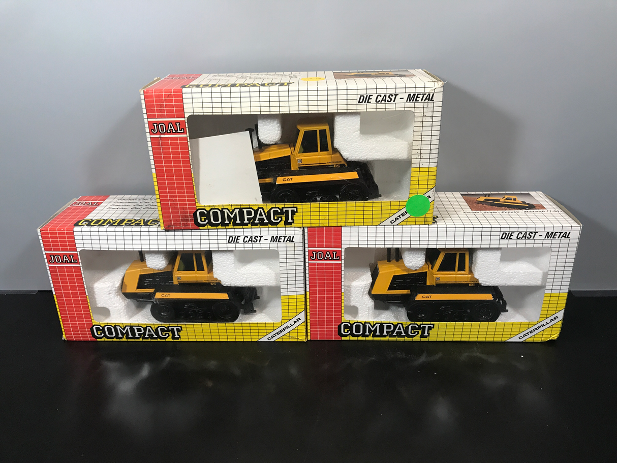 Consignment - Cat Challenger Tractors - Set of 3