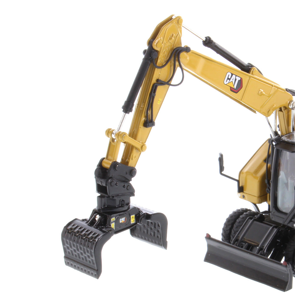1/50 Scale Diecast Masters Cat M318 Wheel Excavator