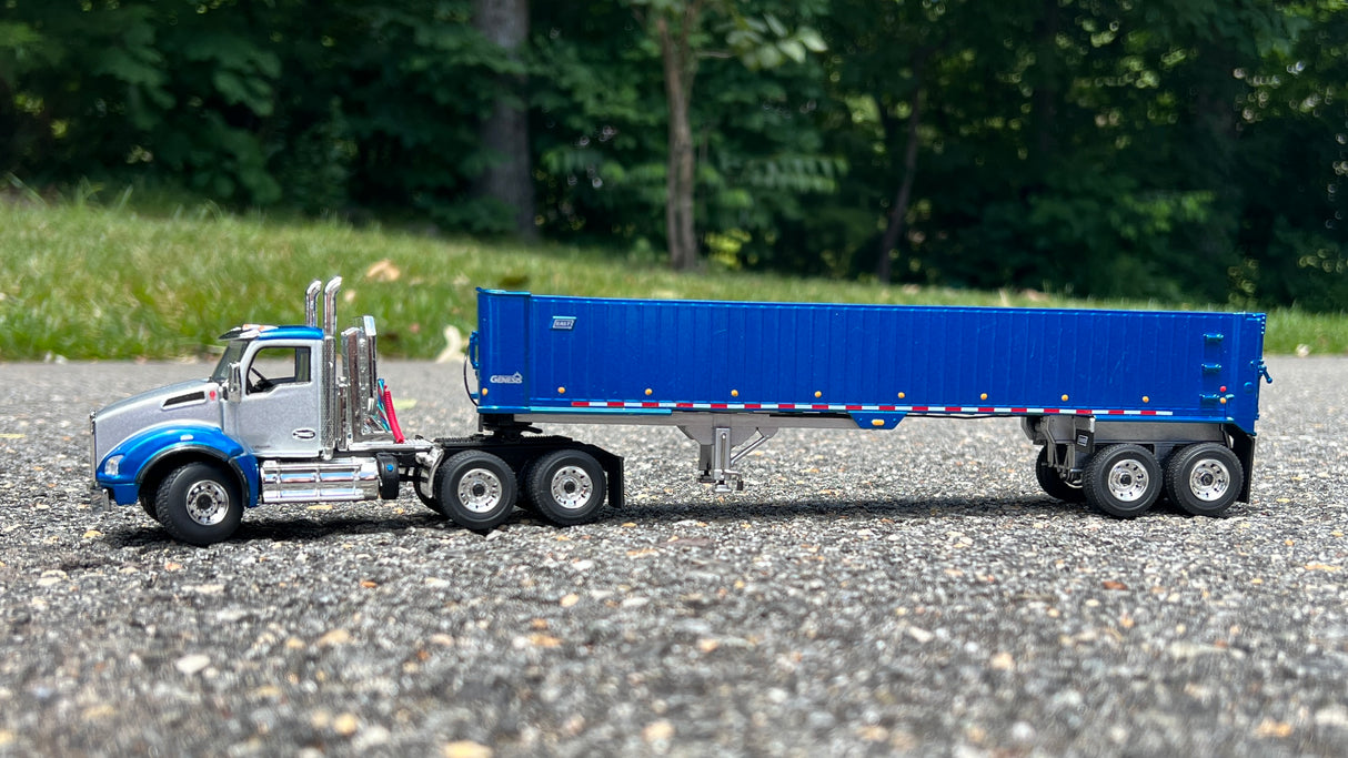 Titan Diecast Custom Combo - Kenworth T880 East Dump and Straight Dump - Blue/Silver