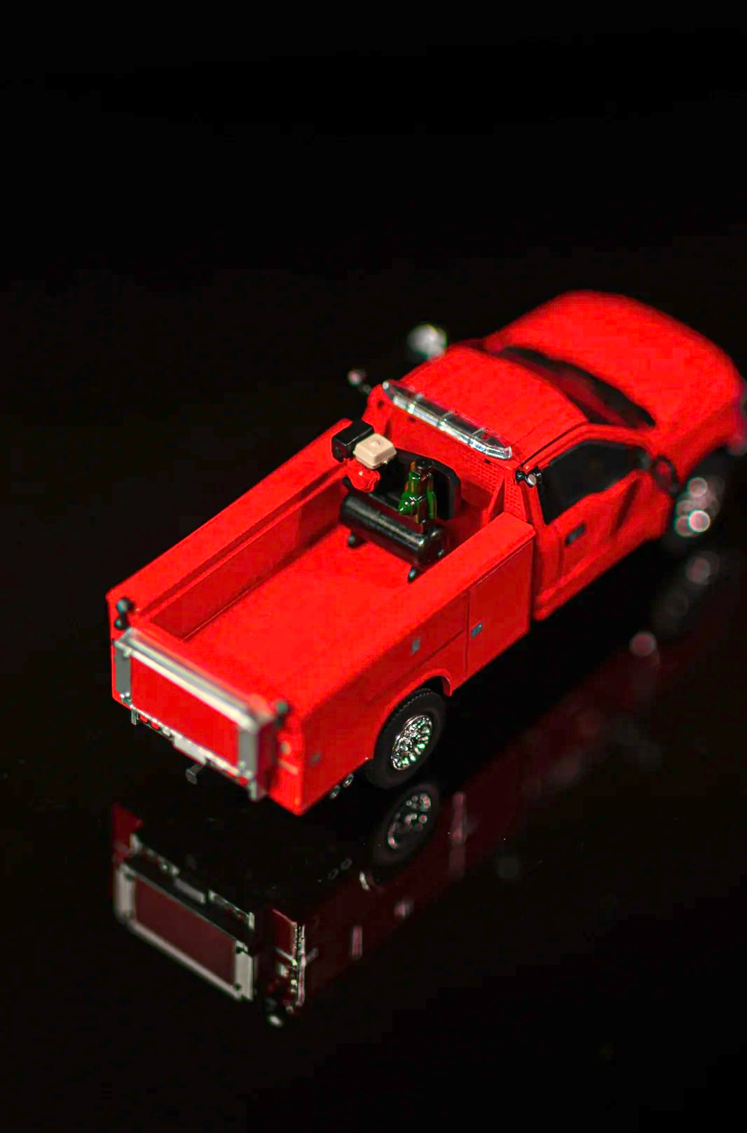 1/50 Scale Tonkin Replicas Ford F350 Service Truck - Red