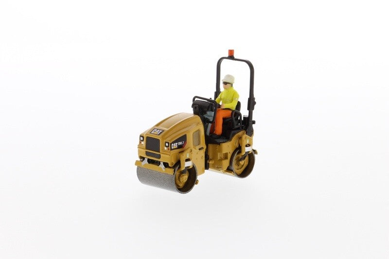 Caterpillar CB -2.7 Utility Compactor