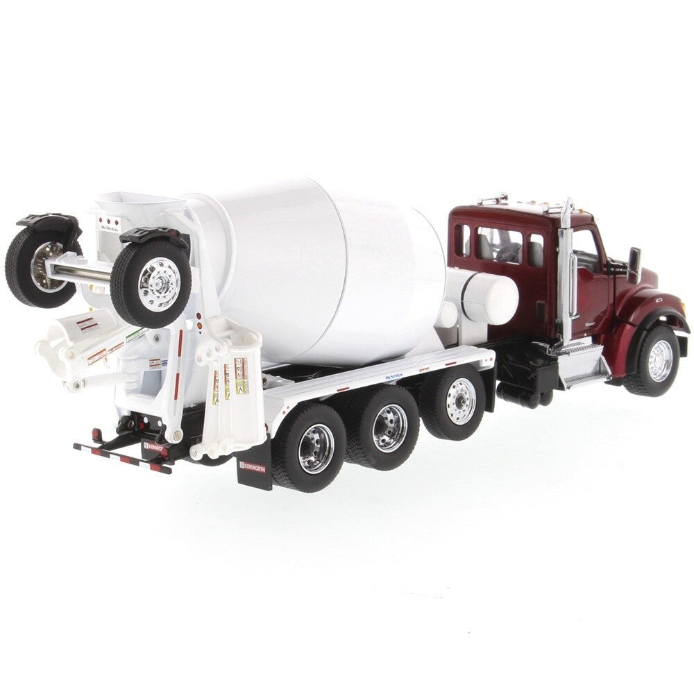 Kenworth T880 SBFA 3-Axle w/Bridgemaster Mixer