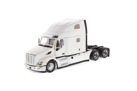 Peterbilt 579 Tandem Axle w/Ultraloft Sleeper - White