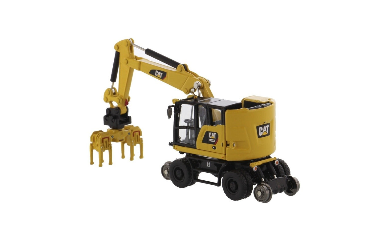 Caterpillar M323F Railroad Wheeled Excavator - 1:87