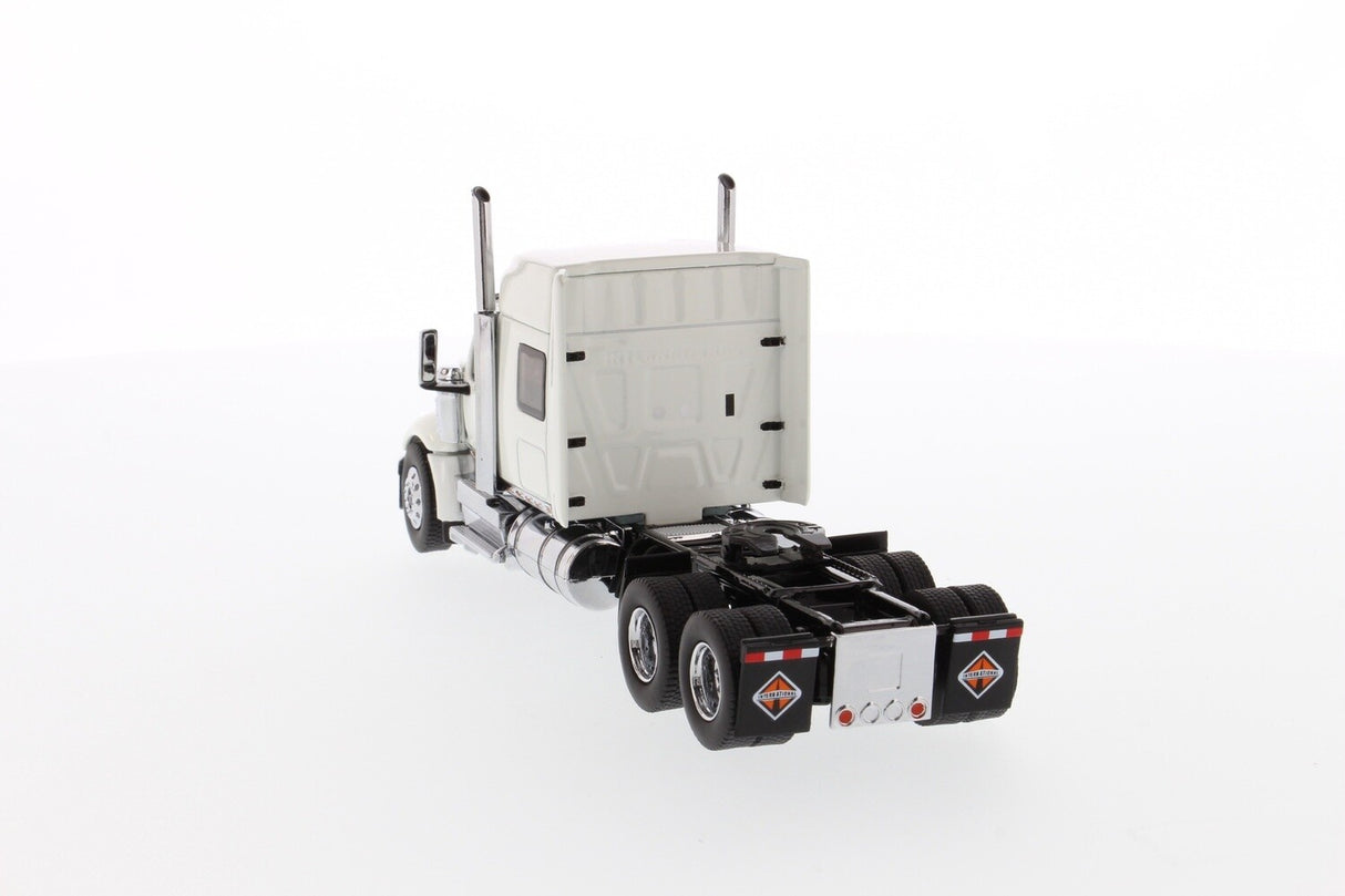 International LoneStar Tractor w/Sleeper - White