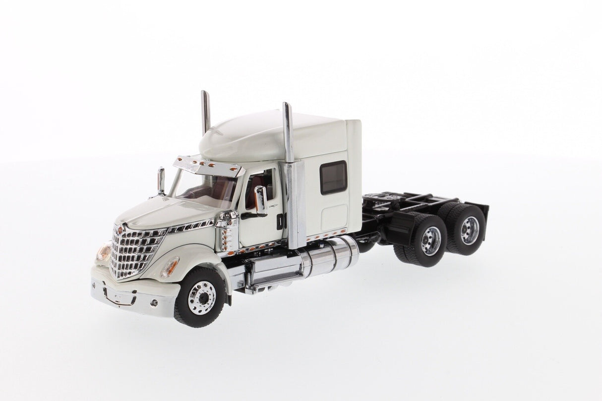 International LoneStar Tractor w/Sleeper - White