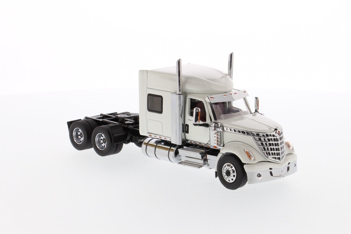 International LoneStar Tractor w/Sleeper - White