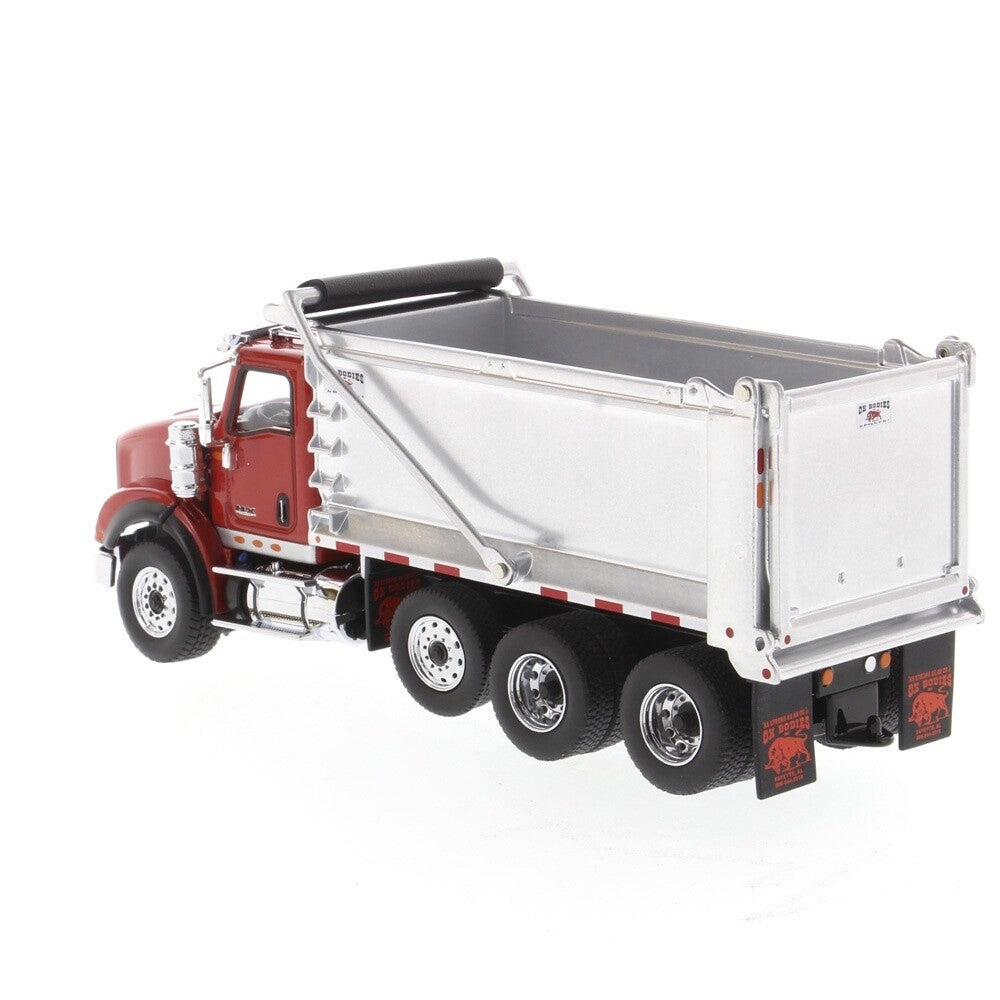 International HX620 Tandem Dump w/Pusher Axle - Ox Body