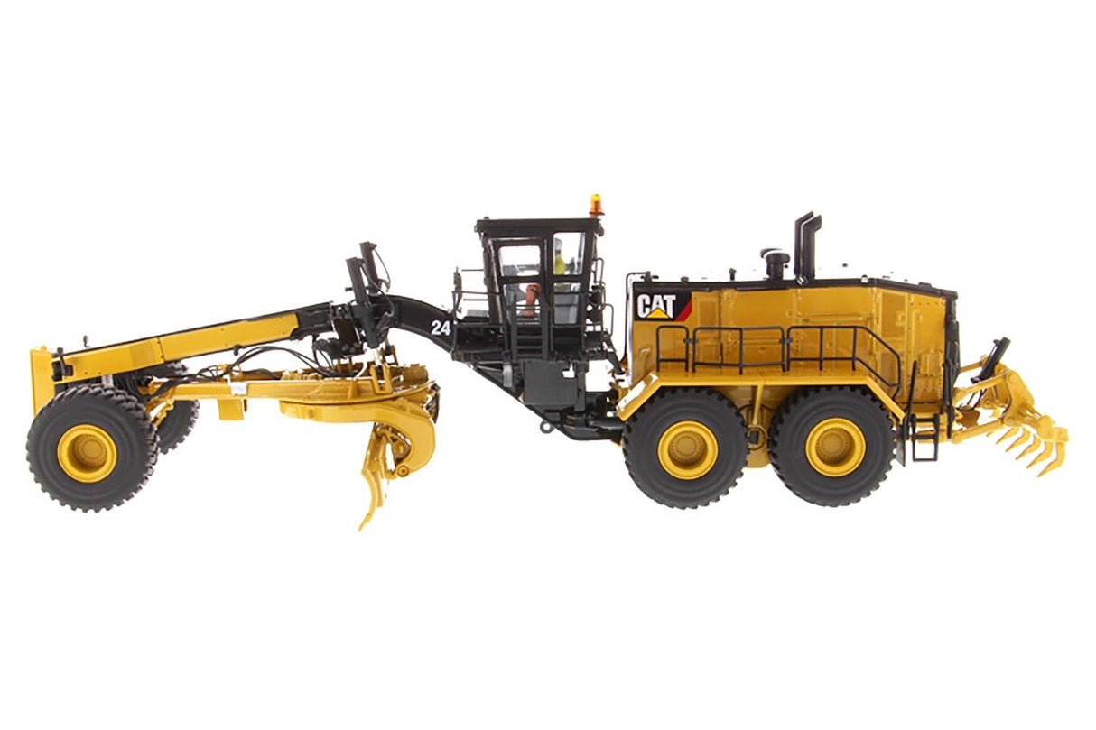 Caterpillar 24 Motor Grader