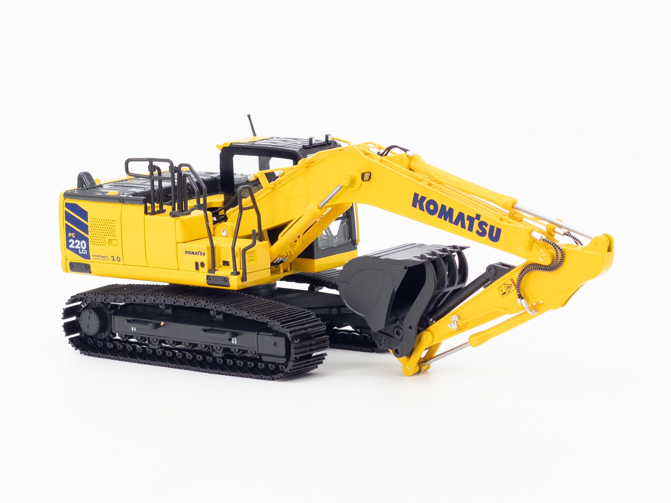 Titan Diecast Custom | 1/50 Scale Komatsu PC220LCi-12 w/ Coupler