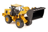 1/50 Scale Diecast Masters Caterpillar 938 Wheel Loader