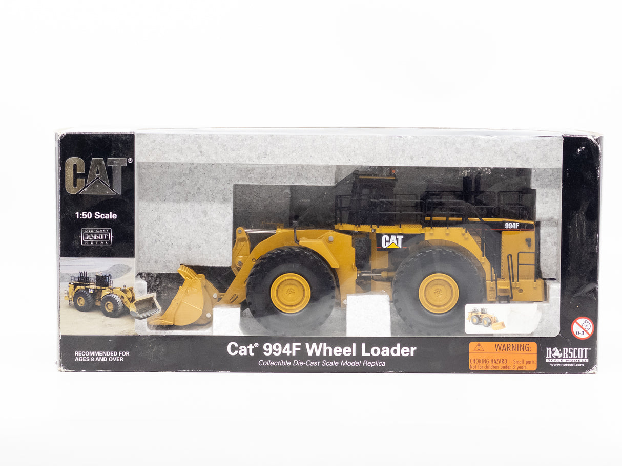 040 - Norscot Cat 994F Loader