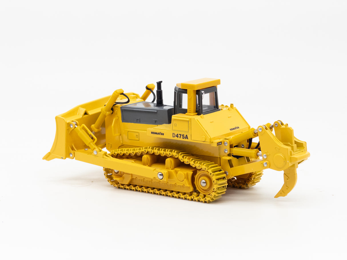 054 - Shinsei Komatsu D475 Dozer