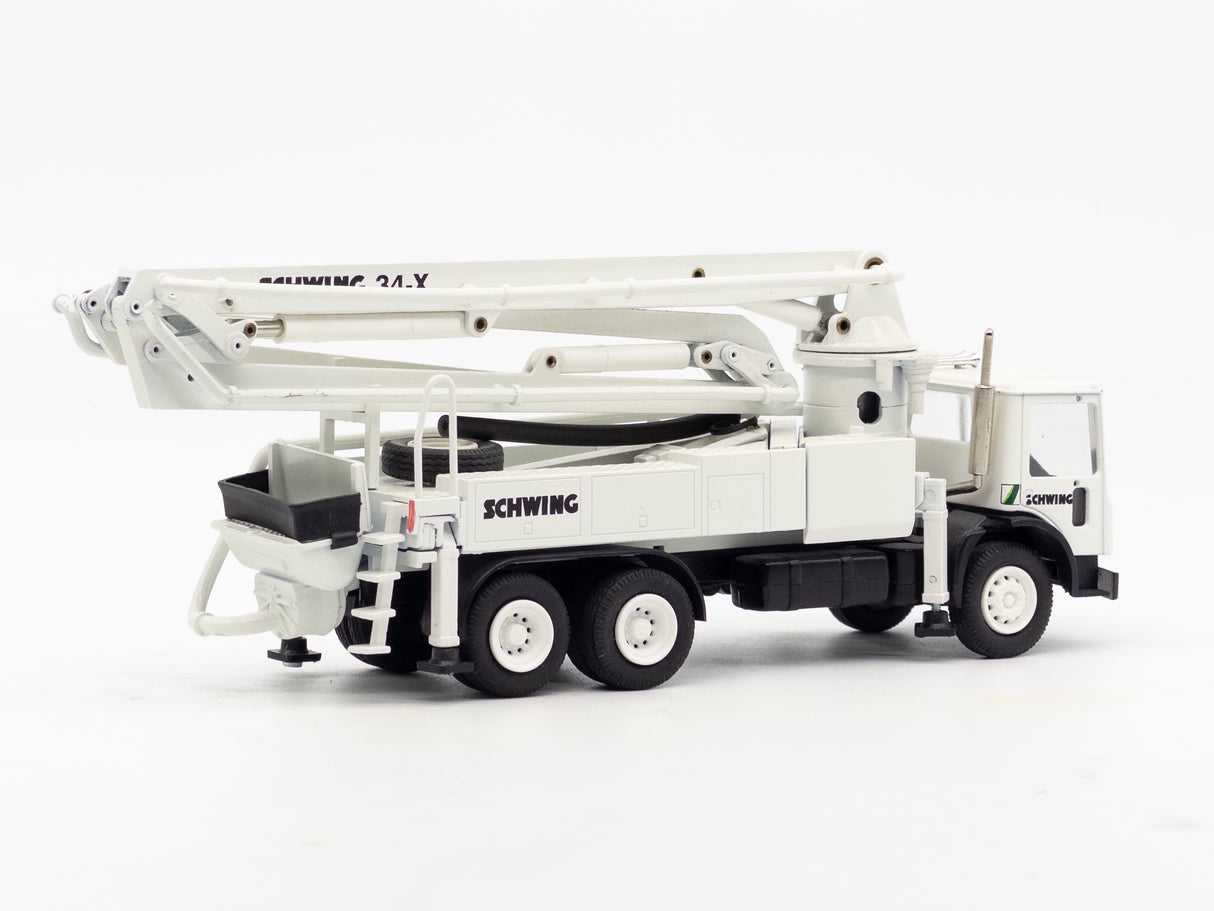 060 - Conrad Mack MR w/ Schwing KUM34X Concrete Pump