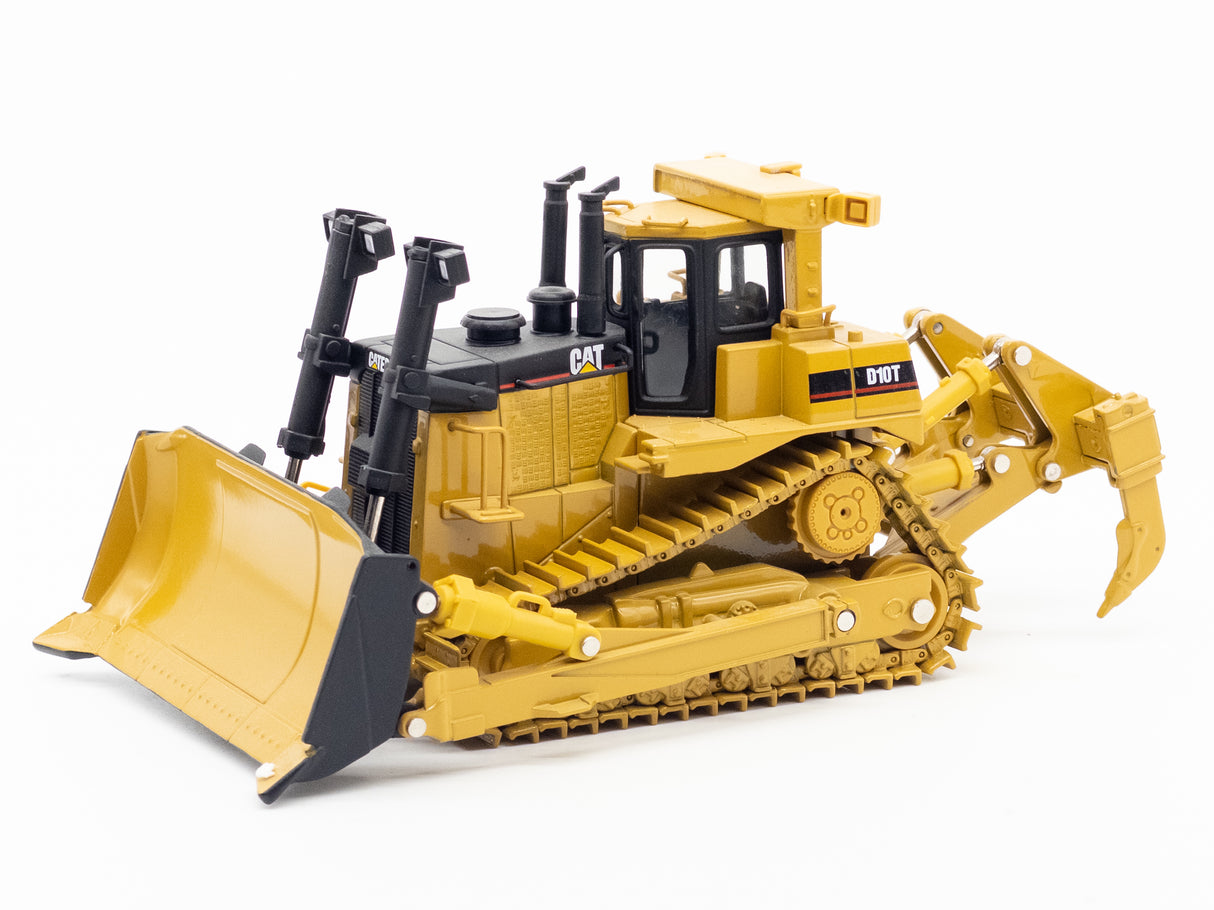 069 - Norscot Cat D10T Dozer