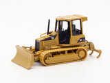 098 - Norscot Cat D5G Dozer