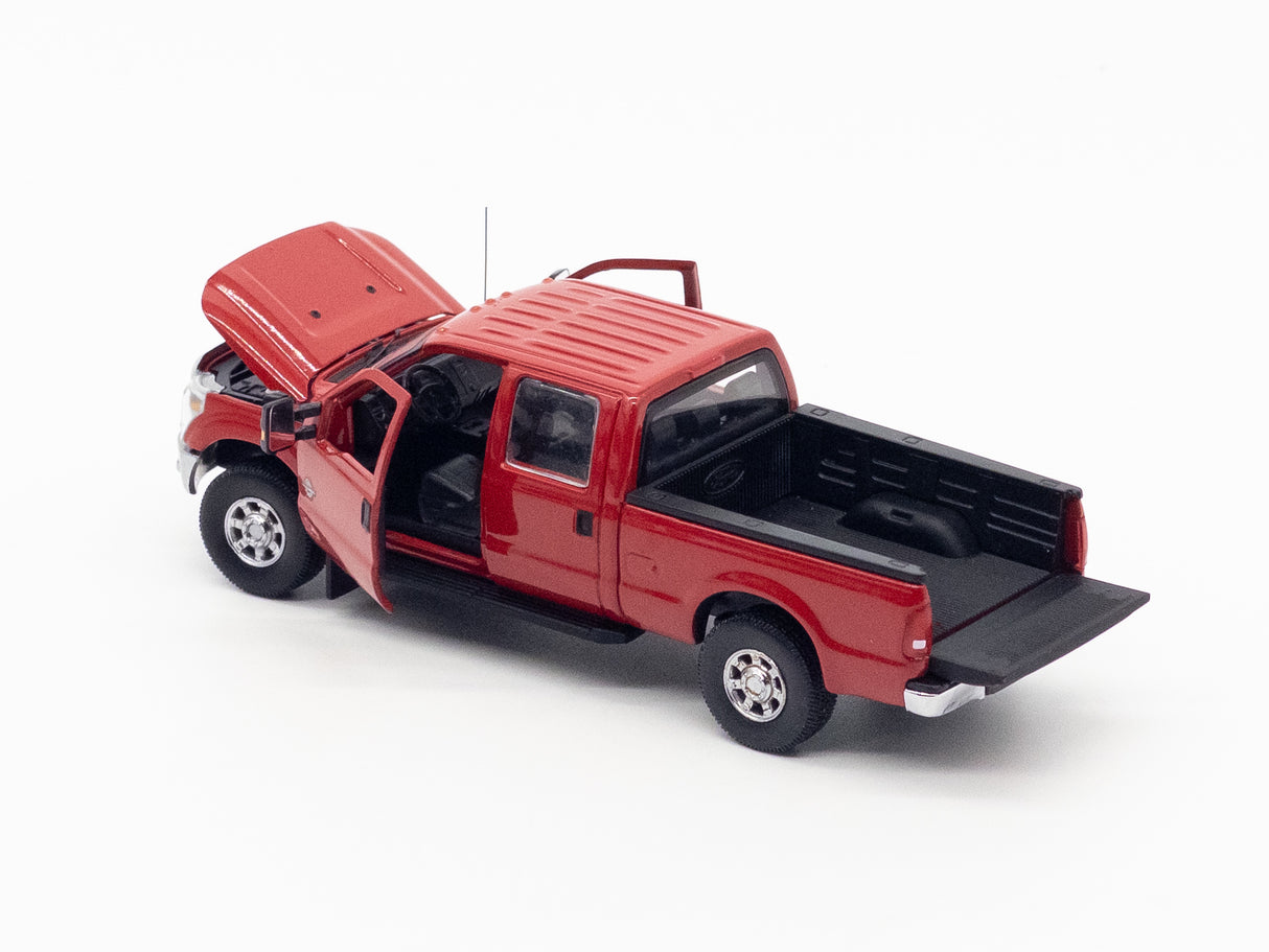 1/50 Scale Sword Ford F250 Crew Cab - Red